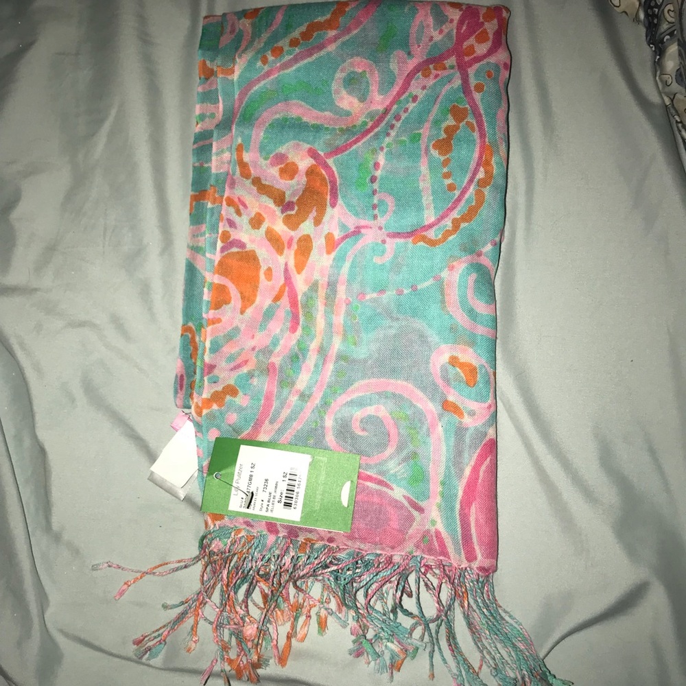 Lilly Pulitzer Murphee Scarf